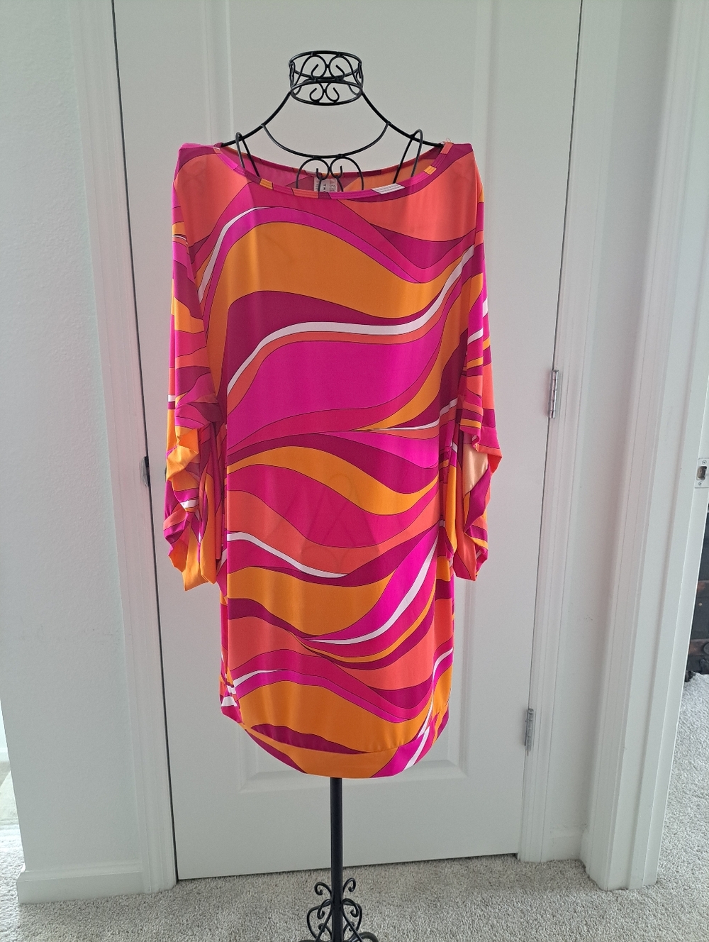 Trina Turk Pink & Orange Wave-Print Tunic